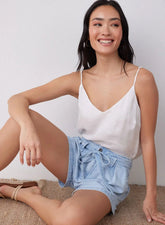 Bella Dahl Hailey Pleated Shorts in Sun Faded Wash